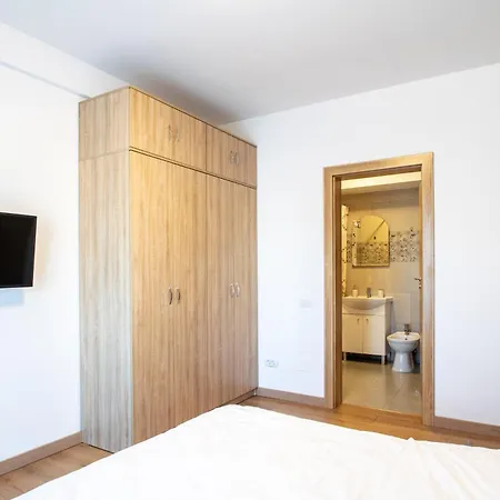 Apartment 3
